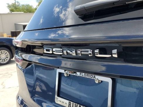 New 2026 GMC Acadia Denali w/ Super Cruise Package FWD image 9