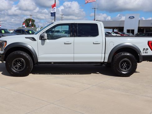 Used 2023 Ford F150 Raptor image 9