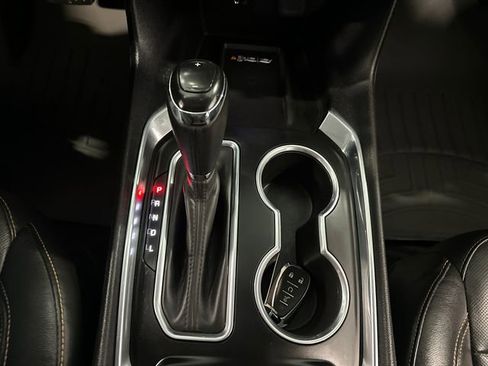 Used 2019 Chevrolet Traverse Premier image 26