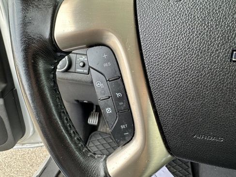 Used 2016 GMC Acadia Denali image 24