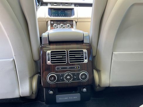 Used 2017 Land Rover Range Rover HSE AWD/4WD image 26