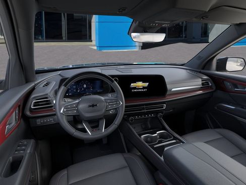 New 2026 Chevrolet Traverse Z71 w/ Enhanced Driving Package AWD/4WD image 15