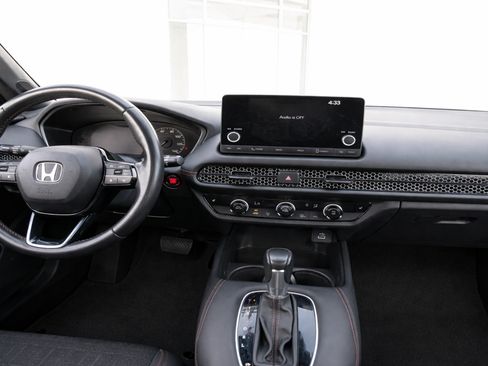 Used 2025 Honda HR-V Sport image 19