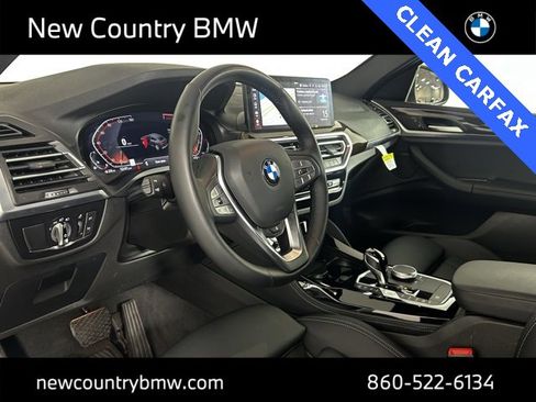 Used 2025 BMW X4 xDrive30i w/ Premium Package image 12