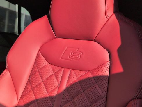 New 2026 Audi SQ8 Premium Plus image 33