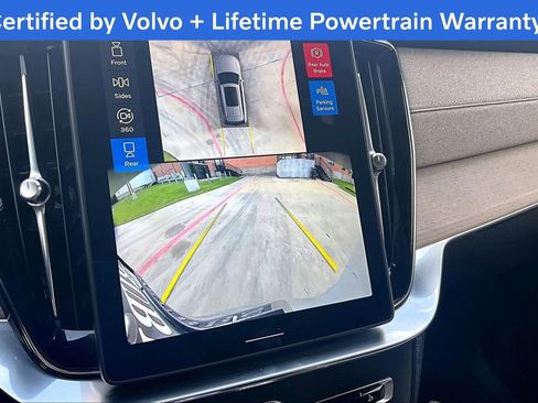 Used 2025 Volvo XC90 B5 Plus image 30