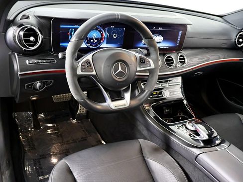 Used 2018 Mercedes-Benz E 43 AMG 4MATIC Sedan image 24