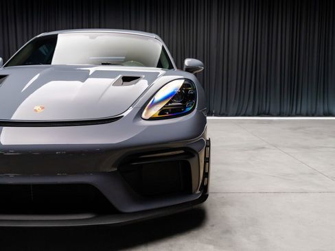 Used 2024 Porsche 718 Cayman GT4 RS w/ Accent Package Logos RWD image 20