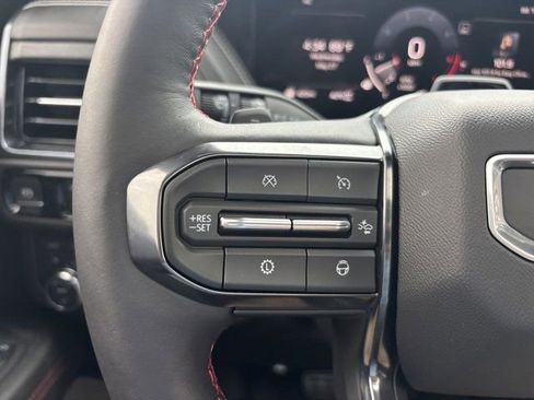 Used 2025 GMC Yukon XL AT4 Ultimate AWD/4WD image 37