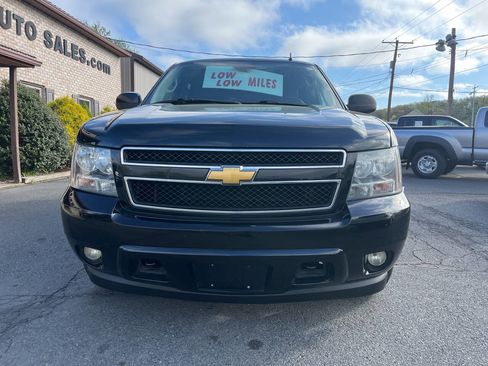 Used 2013 Chevrolet Tahoe LT image 3