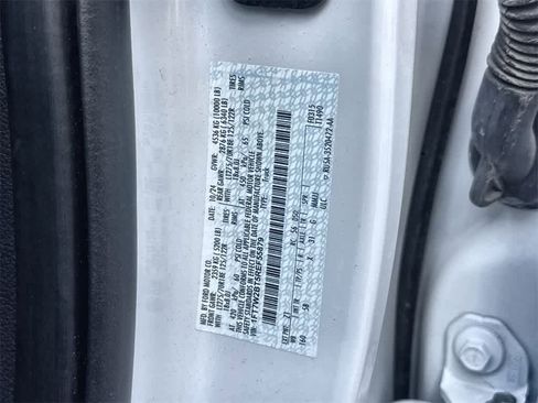 Used 2024 Ford F250 Lariat image 24