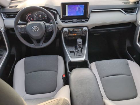 Used 2024 Toyota RAV4 XLE image 28