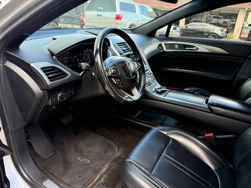 Used 2017 Lincoln MKZ Premiere FWD image 14