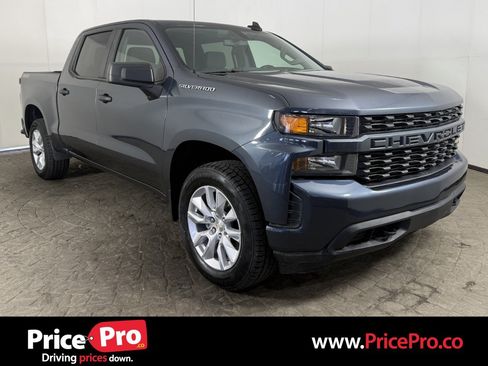 Used 2021 Chevrolet Silverado 1500 Custom AWD/4WD image 1
