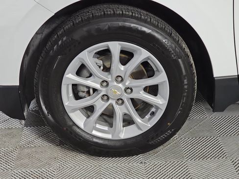 Used 2021 Chevrolet Equinox LS FWD image 10