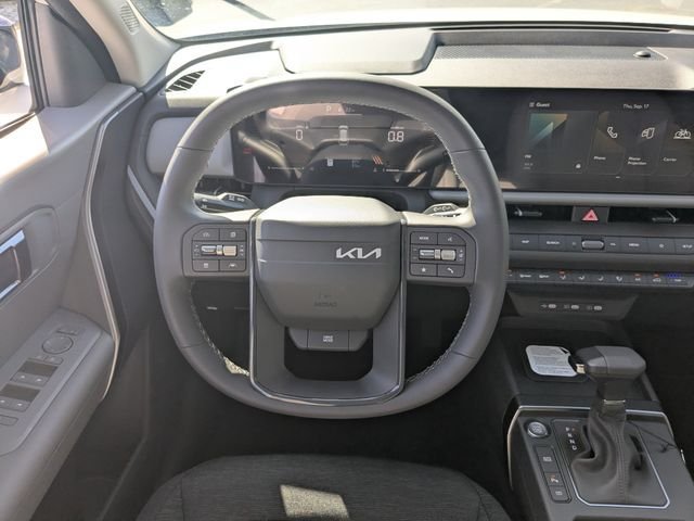 New 2027 Kia Seltos S FWD image 16