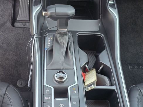 Certified 2025 Kia Sorento S w/ Panoramic Sunroof Package image 28