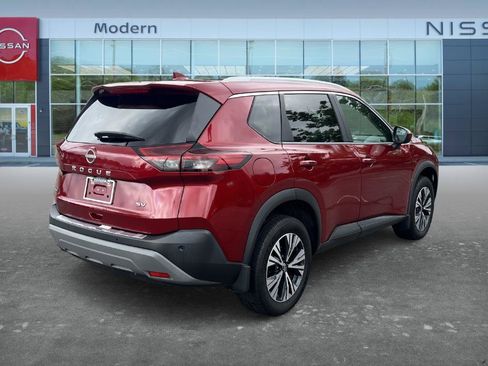 Certified 2023 Nissan Rogue SV w/ SV Premium B Package FWD image 5
