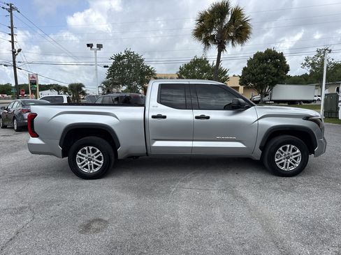 Used 2022 Toyota Tundra SR5 RWD image 6