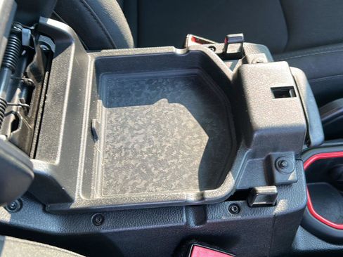 Used 2021 Jeep Wrangler Unlimited Sport image 23