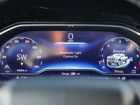 Used 2024 Chevrolet Silverado 2500 LT image 12