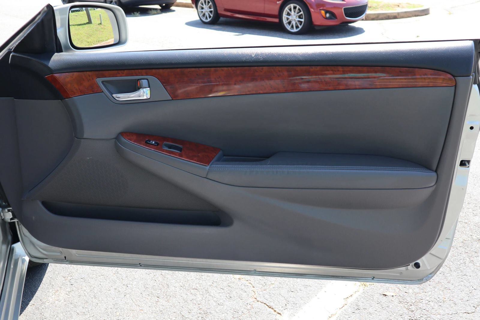 Used 2006 Toyota Solara SLE FWD image 13