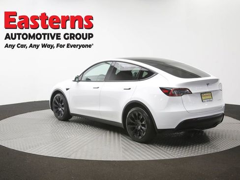 Used 2022 Tesla Model Y Long Range AWD/4WD image 58