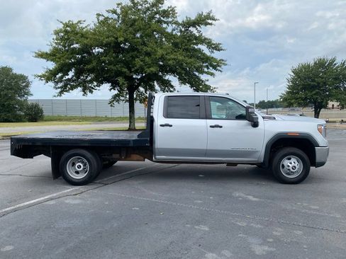 Used 2023 GMC Sierra 3500 Pro w/ Convenience Package AWD/4WD image 8