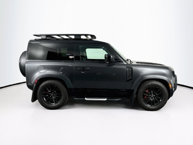 Used 2023 Land Rover Defender 90 X AWD/4WD image 4