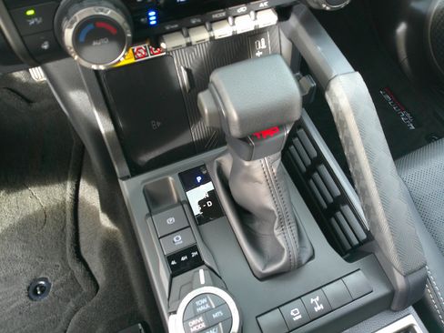 Used 2025 Toyota 4Runner TRD Off-Road Premium image 37