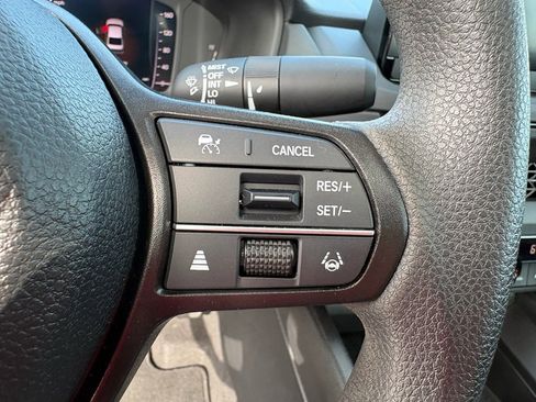 Certified 2025 Honda Accord SE image 13