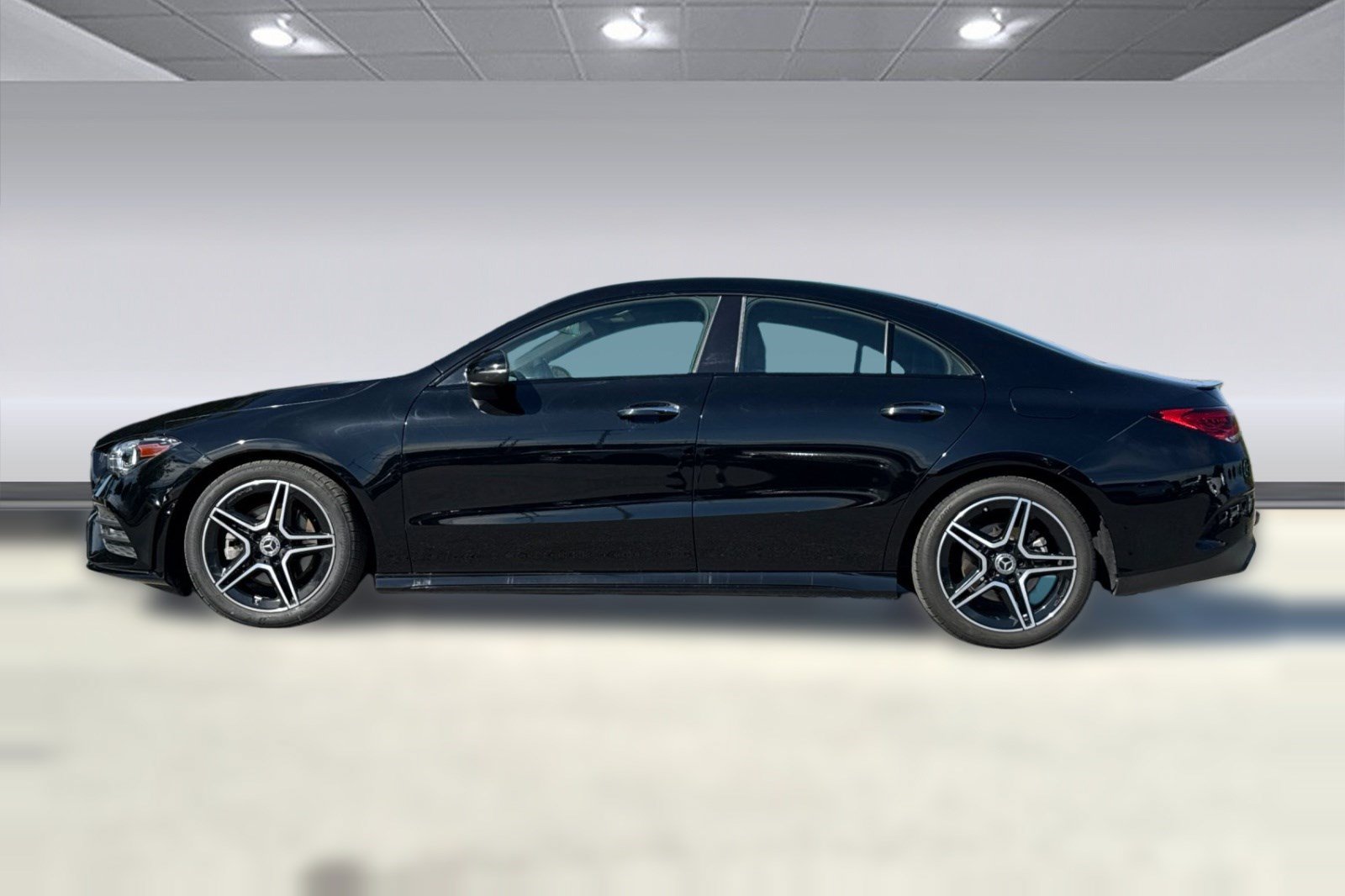 Certified 2023 Mercedes-Benz CLA 250 image 2