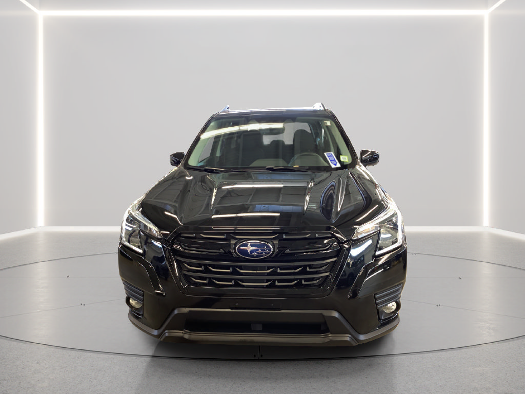 Certified 2023 Subaru Forester Premium AWD/4WD image 10