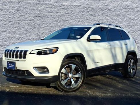 Used 2019 Jeep Cherokee Limited image 3