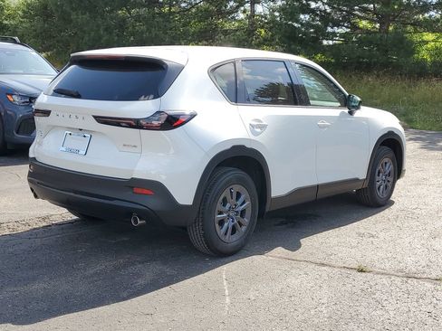 New 2026 MAZDA CX-5 Select AWD/4WD image 3