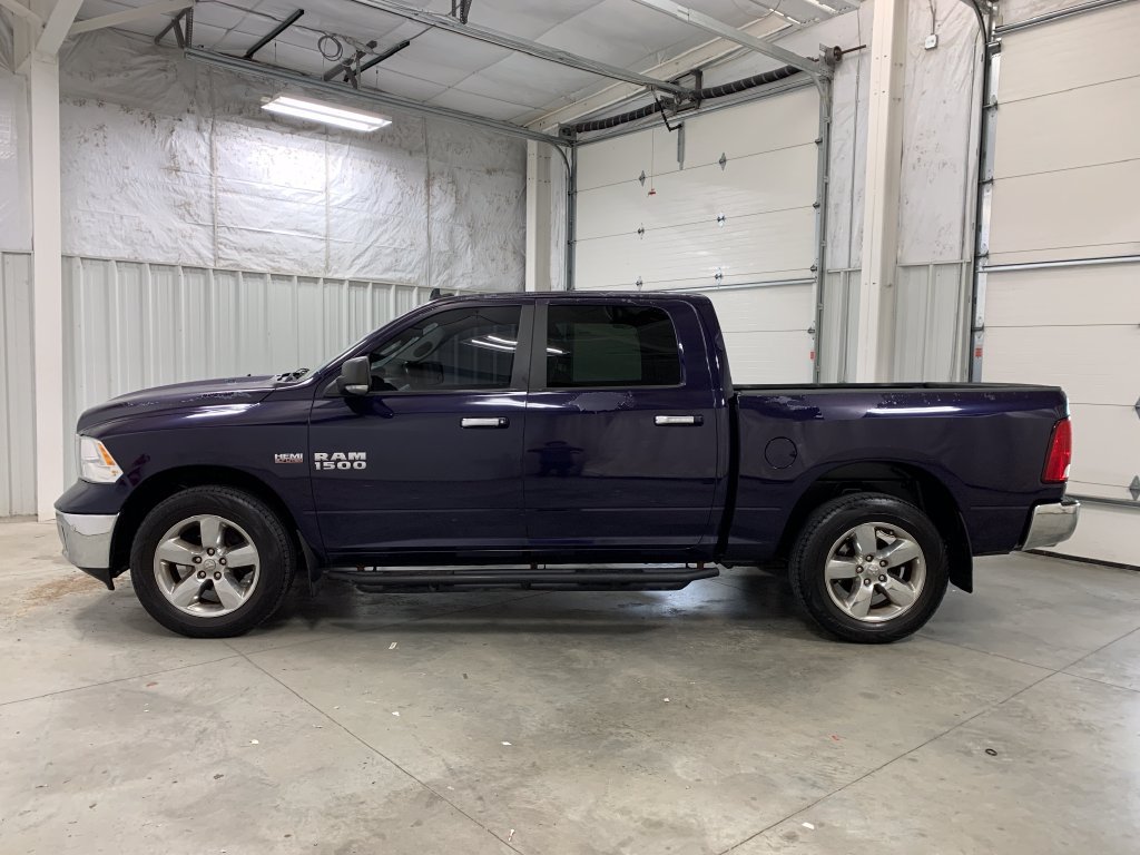 Used 2017 RAM 1500 Big Horn AWD/4WD image 3