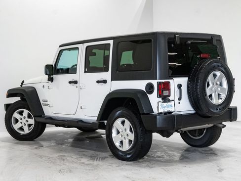 Used 2016 Jeep Wrangler Unlimited Sport w/ Quick Order Package 24S AWD/4WD image 23