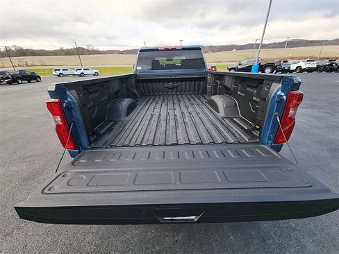 New 2026 Chevrolet Silverado 3500 LT image 23