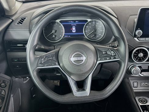 Used 2024 Nissan Sentra SV image 18