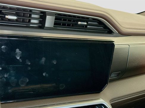 Used 2023 GMC Sierra 1500 Denali w/ Technology Package image 4