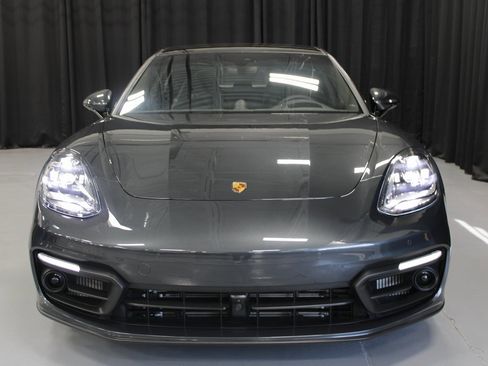 Certified 2023 Porsche Panamera 4 Platinum Edition w/ Assistance Package image 10