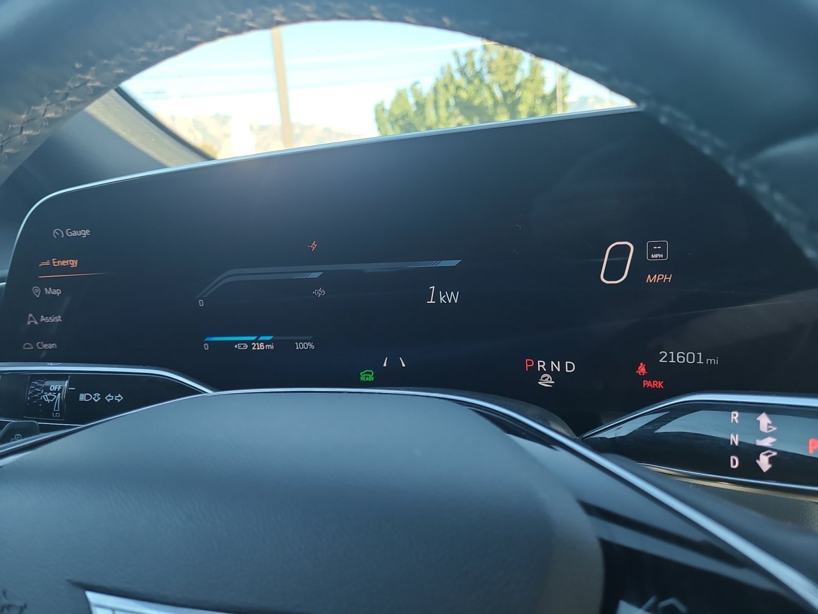 Used 2025 Cadillac Lyriq Sport AWD/4WD image 10