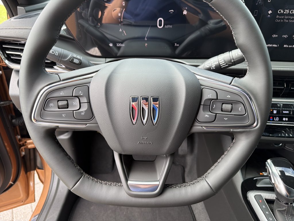 New 2026 Buick Envista Avenir FWD image 28