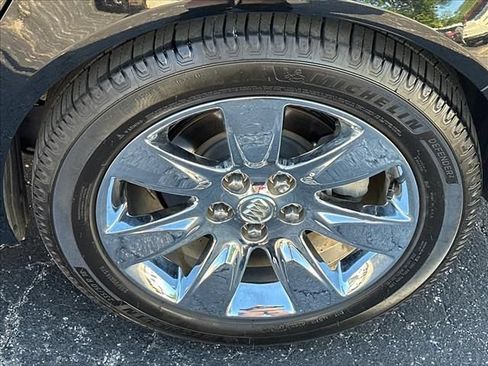 Used 2017 Buick Regal Premium w/ Driver Confidence Package #1 FWD image 36