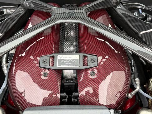 Used 2024 Chevrolet Corvette Z06 RWD image 17