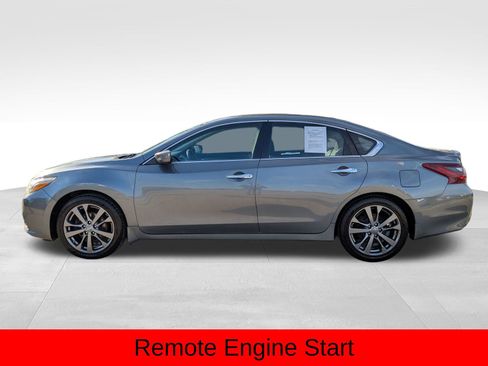 Used 2018 Nissan Altima 2.5 SR w/ SR Special Edition image 12