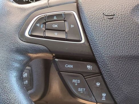 Used 2019 Ford Escape SEL image 24