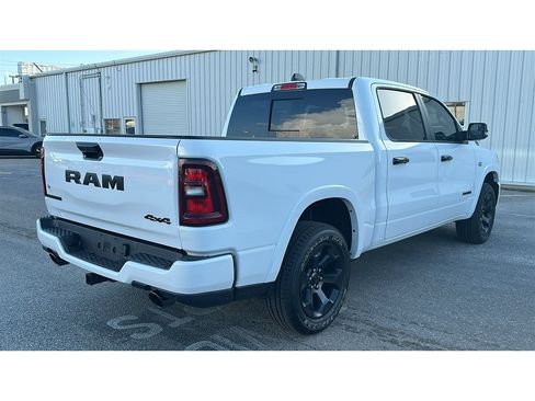 New 2026 RAM 1500 Big Horn AWD/4WD image 6