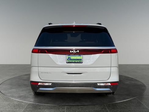 Used 2024 Kia Carnival SX Prestige FWD image 8