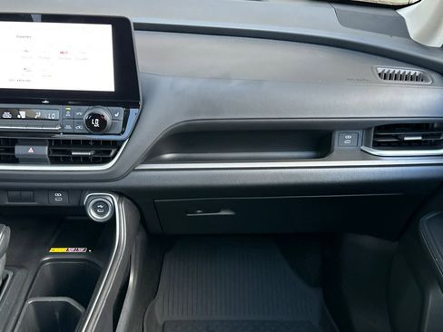 Used 2024 Toyota Grand Highlander AWD Hybrid image 28